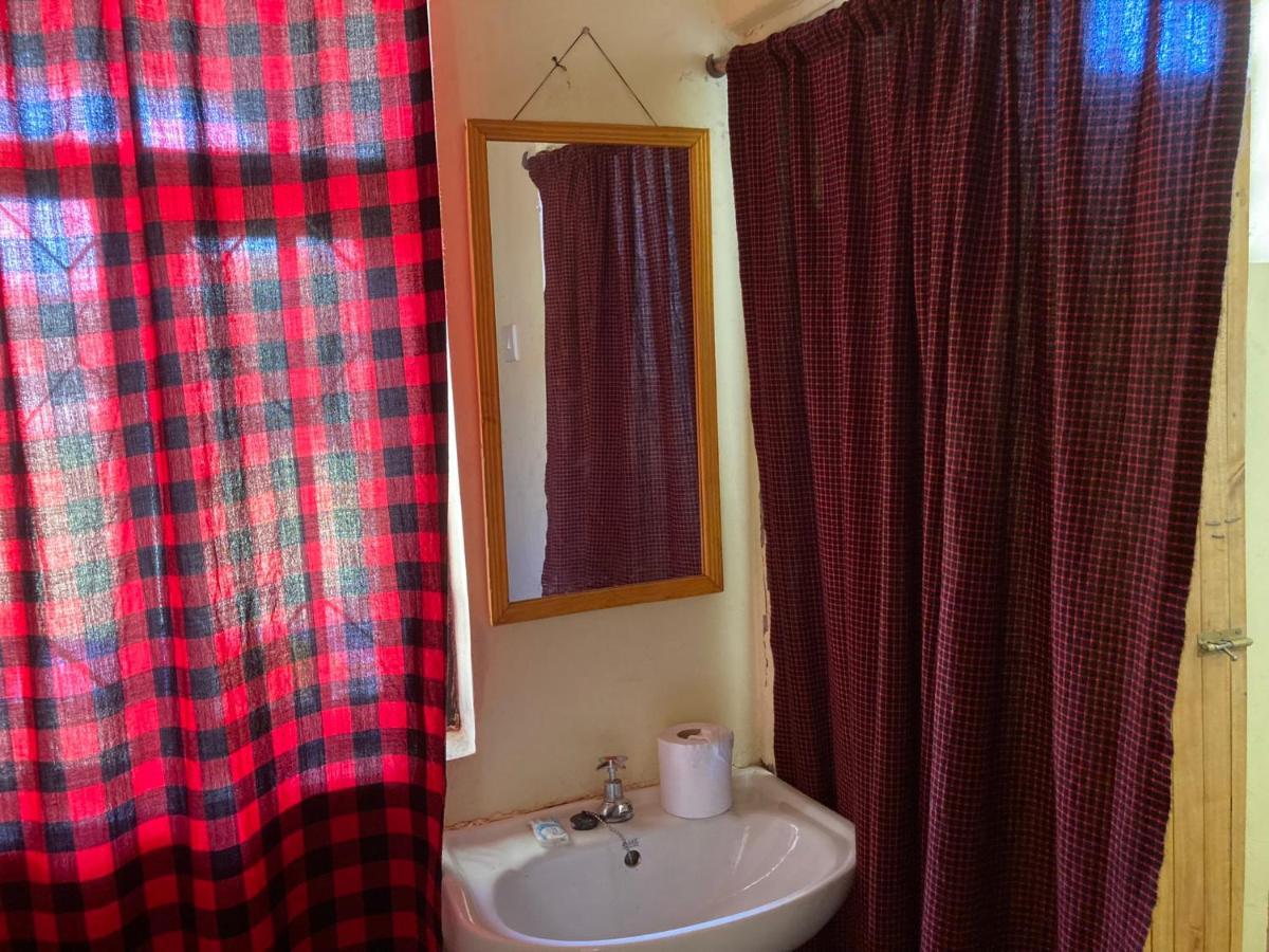 Lake Natron Maasai Guesthouse Mtowabaga Luaran gambar