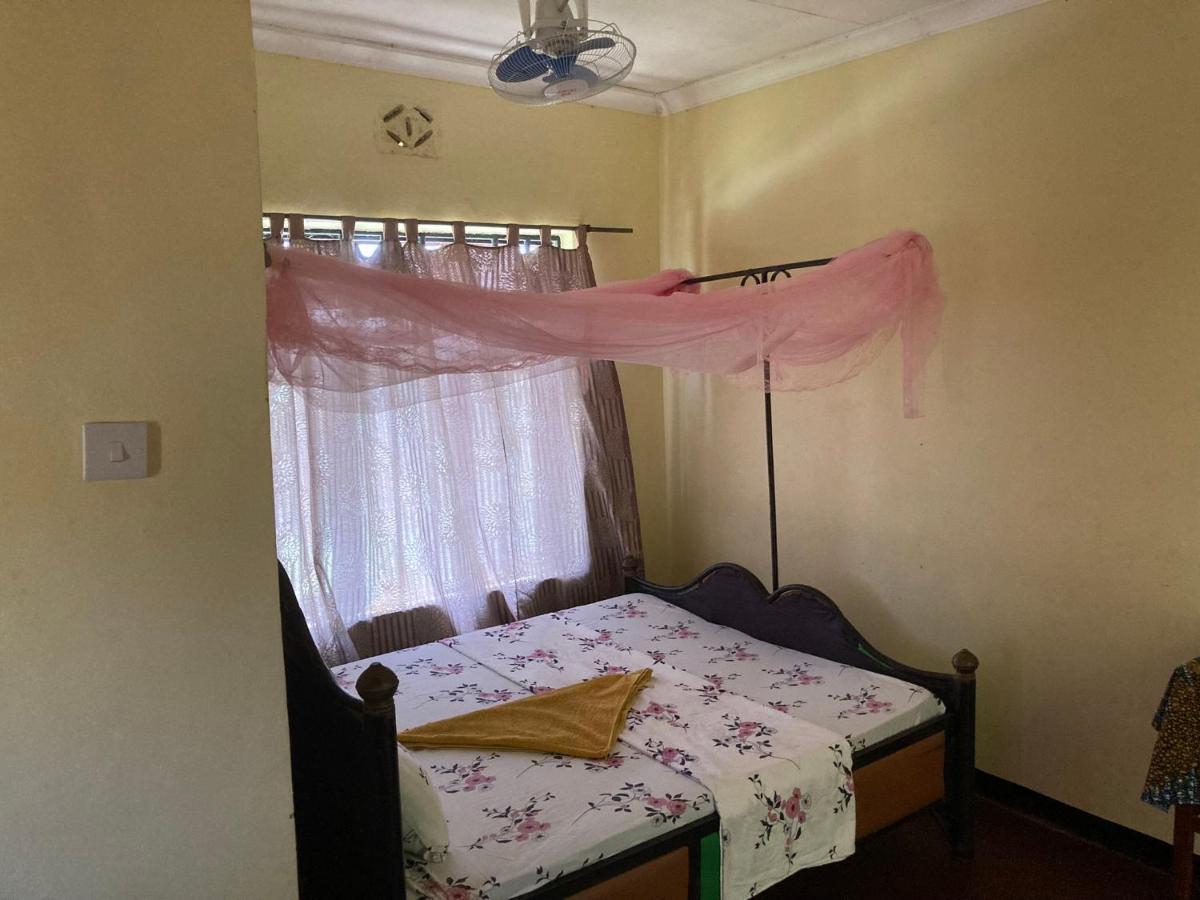 Lake Natron Maasai Guesthouse Mtowabaga Luaran gambar