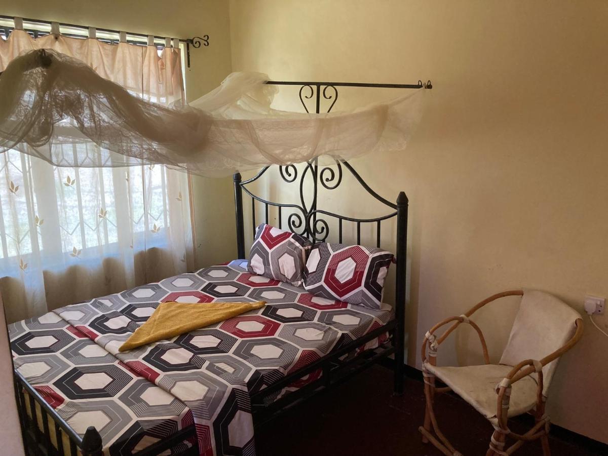 Lake Natron Maasai Guesthouse Mtowabaga Luaran gambar