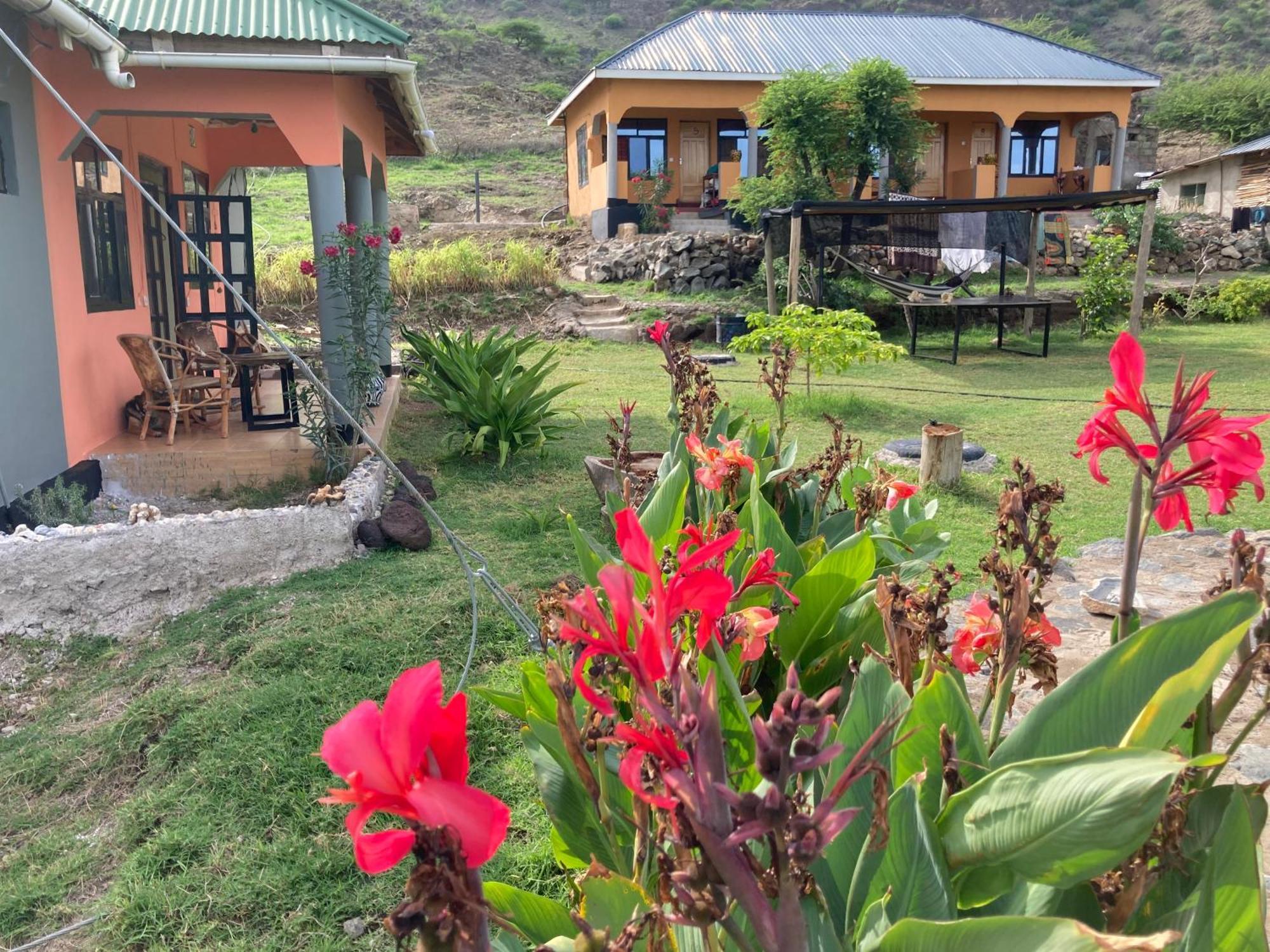 Lake Natron Maasai Guesthouse Mtowabaga Luaran gambar