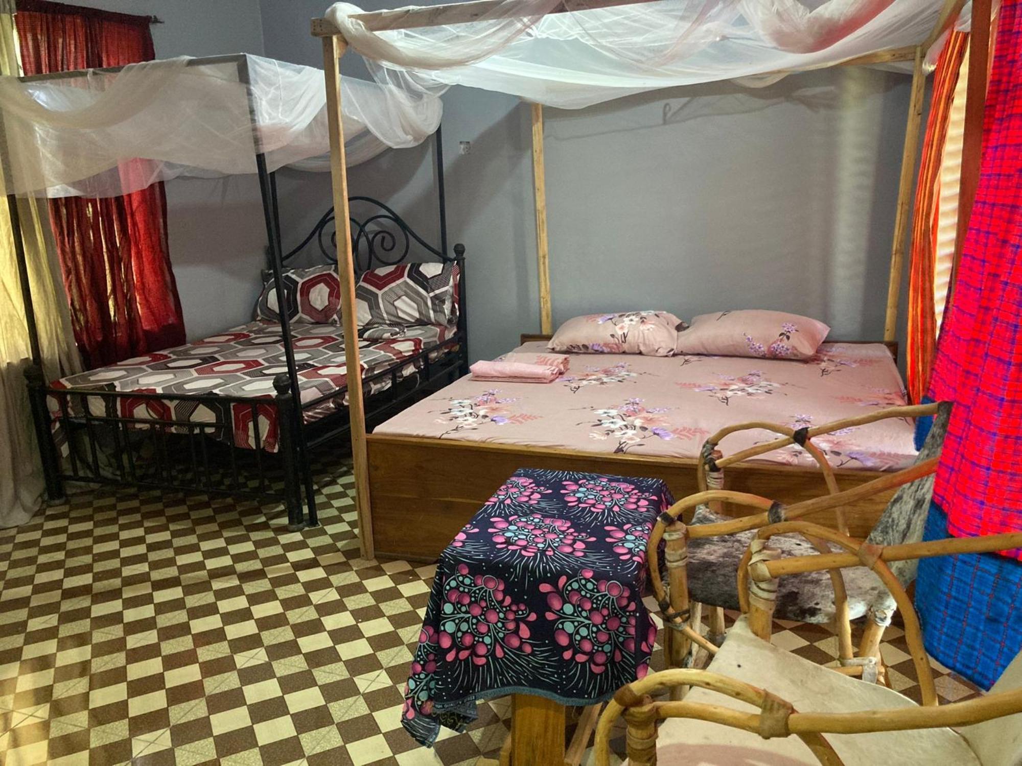 Lake Natron Maasai Guesthouse Mtowabaga Luaran gambar